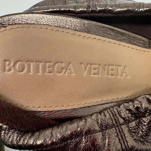 Bottega Veneta Brown Mettalic Almond Pumps - Picture 9 of 10